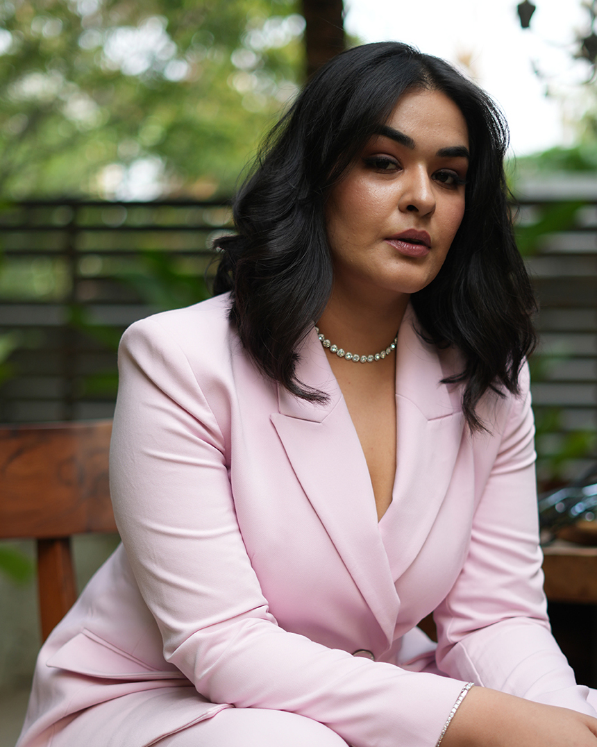 Arzoo Alamin Lokhandwala
